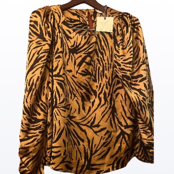 Dress Form Los Angeles Sz Medium Matriarch by R + D Party Animal Blouse - Picture 2 of 9